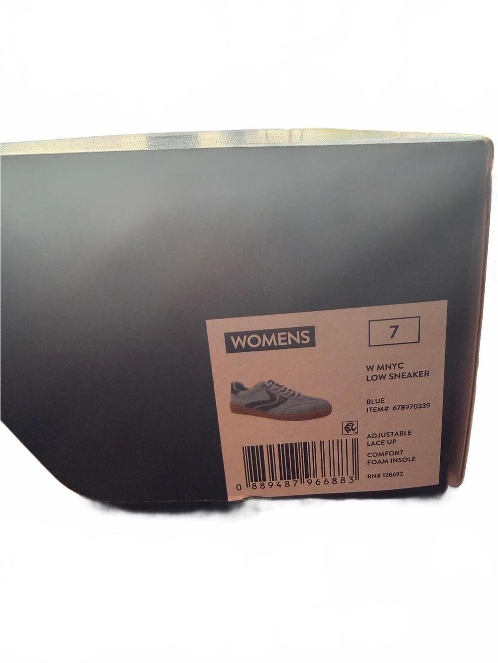 Madden NYC Women's W Manyc Low Sneaker Blue Size 7